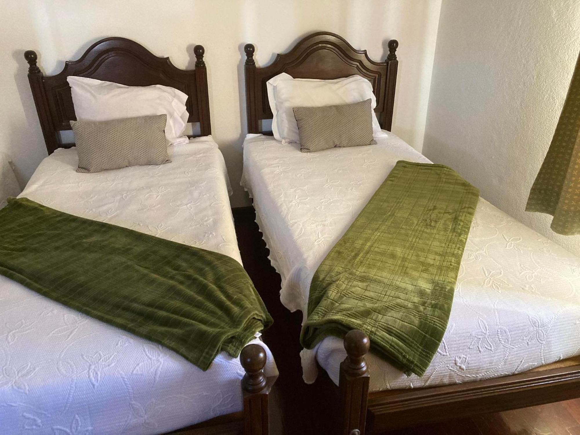 Alojamento Thermal Romano Bed and Breakfast São Pedro do Sul Esterno foto